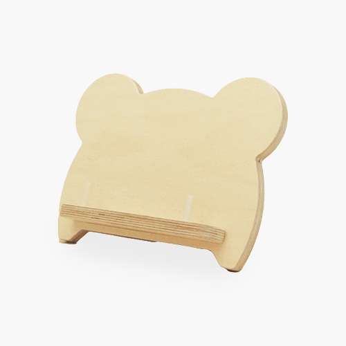 Bear Reading Stand